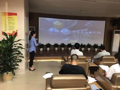 湘潭經(jīng)開區(qū)創(chuàng)新創(chuàng)業(yè)服務中心2017年第五期項目路演入孵項目公示 聚焦信息咨詢服務，激發(fā)創(chuàng)新活力